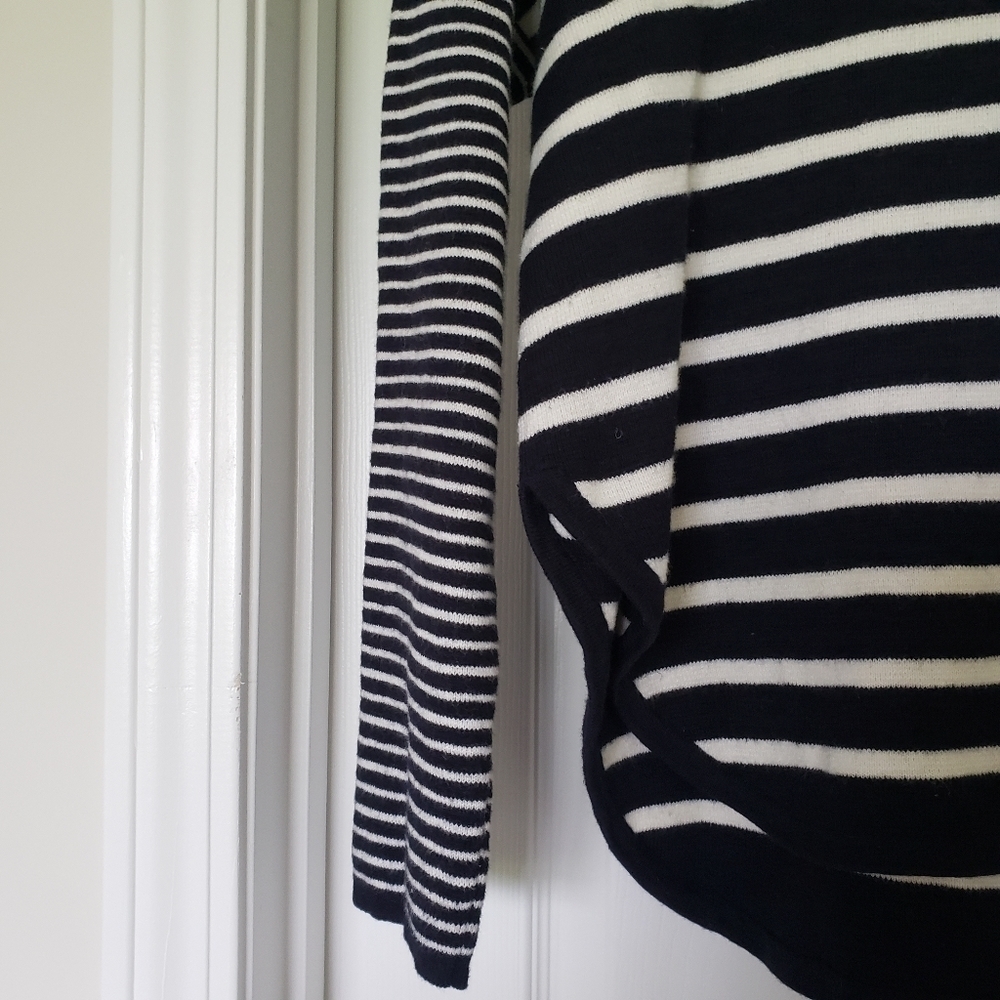 MADEWELL Sweater size small - Picture 3 of 4